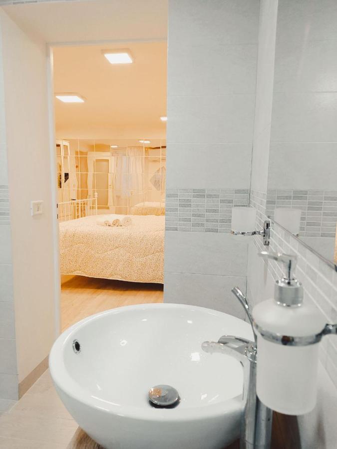 塔兰托Interno25公寓 外观 照片
